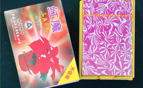 专业级皮山牌具皮山扑克防滑耐磨使用全解析 专业级皮山牌具皮山扑克防滑耐磨使用全解析